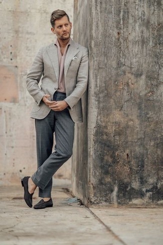 What to wear with grey khakis
