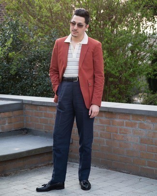 Red Blazer Outfits For Men: Irrefutable proof that a red blazer and navy dress pants are awesome when combined together in a polished ensemble for today's guy. If you're not sure how to round off, a pair of black leather tassel loafers is a savvy idea.