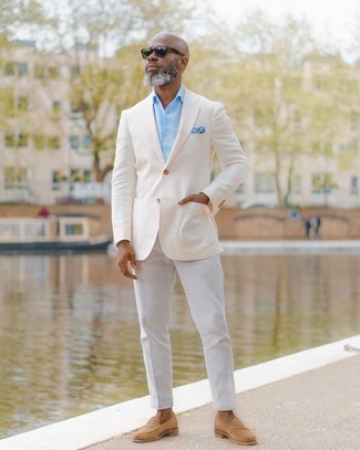 Light Blue Print Pocket Square Outfits: If you love urban style, why not take this combination of a white blazer and a light blue print pocket square for a walk? A cool pair of tan suede loafers is the most effective way to inject an extra dose of polish into your outfit.