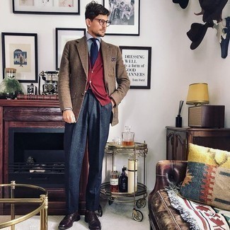 Navy Wool Dress Pants Outfits For Men: For a look that's absolutely gasp-worthy, consider wearing a brown plaid wool blazer and navy wool dress pants. Here's how to breathe a dose of elegance into this outfit: dark brown leather oxford shoes.