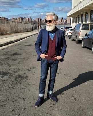 Navy Blazer with Jeans Outfits For Men After 50: Go for something casually classic and current in a navy blazer and jeans. A good pair of navy suede casual boots pulls this ensemble together. This combination illustrates that dressing age-appropriately and looking stylish are not mutually exclusive things.