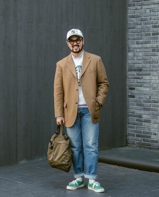 White and Navy Print Baseball Cap Outfits For Men: A tan wool blazer and a white and navy print baseball cap worn together are a wonderful match. Give a classier twist to an otherwise utilitarian outfit by wearing green canvas low top sneakers.