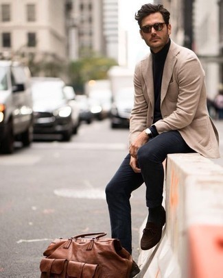 Dark Brown Leather Holdall Outfits For Men: If you're looking for a bold casual but also on-trend ensemble, make a tan blazer and a dark brown leather holdall your outfit choice. Turn up the formality of your ensemble a bit by wearing a pair of dark brown suede loafers.