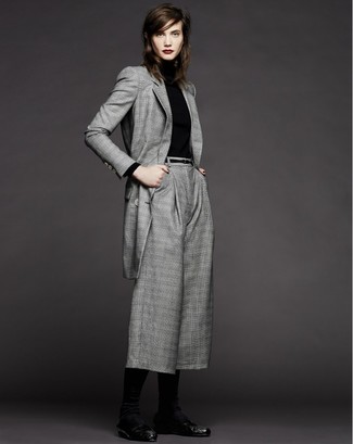 Plaid Blazer Outfits For Women: This pairing of a plaid blazer and grey plaid culottes is impeccably chic and yet it looks casual enough and apt for anything. Avoid looking too casual by finishing off with a pair of black leather loafers.