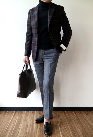 Black Turtleneck with Dark Brown Plaid Wool Blazer Fall Outfits For Men: Breathe personality into your current collection with a dark brown plaid wool blazer and a black turtleneck. To introduce a bit of zing to this ensemble, complete this getup with a pair of black leather loafers. So as you can see, this combination is a really good idea, especially for in-between weather, when the temperatures are dropping.