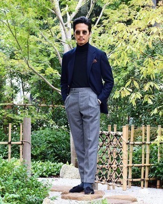 Navy Turtleneck Outfits For Men: Definitive proof that a navy turtleneck and grey wool dress pants are amazing when worn together in an elegant outfit for today's gentleman. If you're on the fence about how to finish off, add a pair of navy suede tassel loafers to the mix.