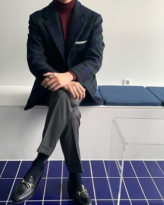 Navy and Green Plaid Blazer Outfits For Men: You'll be amazed at how easy it is to pull together this classy ensemble. Just a navy and green plaid blazer matched with charcoal dress pants. If you're puzzled as to how to finish, complement your look with black leather loafers.