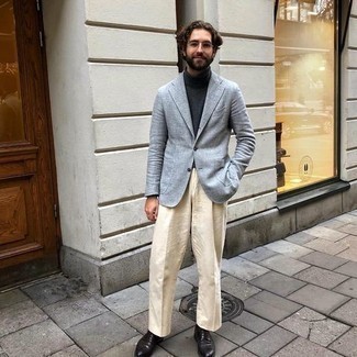 Beige Dress Pants Outfits For Men: This is irrefutable proof that a grey blazer and beige dress pants look amazing when paired up in a polished outfit for today's gent. Introduce black leather derby shoes to the mix and you're all set looking amazing.