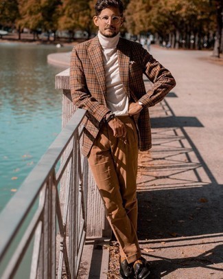 Beige Corduroy Dress Pants Outfits For Men: A brown gingham blazer looks especially classy when combined with beige corduroy dress pants in a modern man's look. Complement your look with dark brown leather tassel loafers et voila, this look is complete.