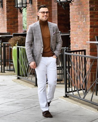 Grey Blazer Smart Casual Outfits For Men: This laid-back combo of a grey blazer and white jeans is a surefire option when you need to look cool and casual in a flash. Dark brown suede double monks are the simplest way to bring an added dose of polish to this outfit.