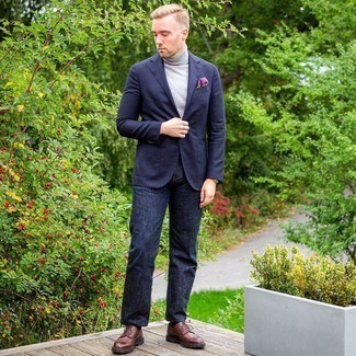 Brown Leather Brogues Outfits: This is irrefutable proof that a navy blazer and navy jeans look awesome when worn together. Complete your look with brown leather brogues to completely shake up the outfit.