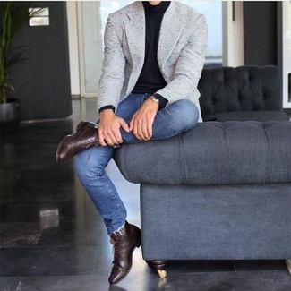 Grey Tweed Blazer Outfits For Men: A grey tweed blazer and blue skinny jeans teamed together are a perfect match. Dark brown leather dress boots will easily lift up even the simplest of looks.