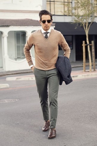 Tobacco Leather Brogues Outfits: Try teaming a charcoal blazer with olive chinos to don a sleek and polished outfit. Add a pair of tobacco leather brogues to this outfit to immediately turn up the style factor of any outfit.