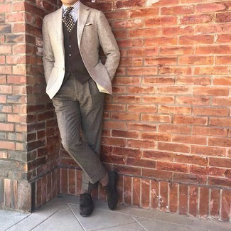 Charcoal Wool Dress Pants Outfits For Men: This combo of a beige wool blazer and charcoal wool dress pants is the picture of rugged elegance. If you wish to immediately play down your outfit with footwear, rock a pair of dark brown suede brogues.