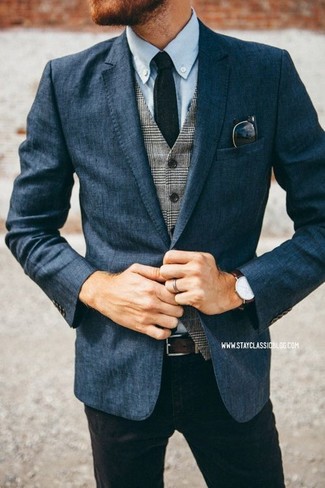 Grey Plaid Waistcoat Outfits: So as you can see, looking seriously stylish doesn't require that much effort. Just go for a grey plaid waistcoat and black jeans and be sure you'll look awesome.
