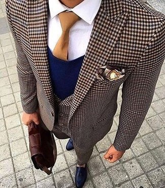 Navy Leather Loafers Outfits For Men: You'll be surprised at how extremely easy it is to pull together this refined menswear style. Just a brown gingham wool blazer worn with brown gingham wool dress pants. The whole ensemble comes together if you complete your look with navy leather loafers.
