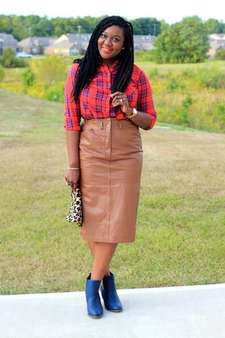 Beige Leather Pencil Skirt Outfits: 