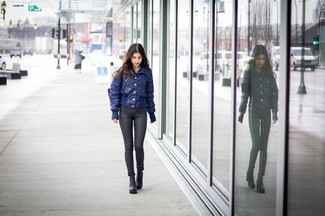 Blue Bomber Jacket Outfits For Women: Why not wear a blue bomber jacket and black skinny jeans? As well as super comfortable, these pieces look good when teamed together. Black chunky leather ankle boots will add a hint of sultry refinement to your ensemble.