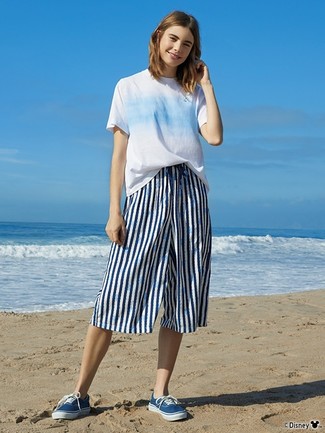 White Vertical Striped Culottes Outfits: 