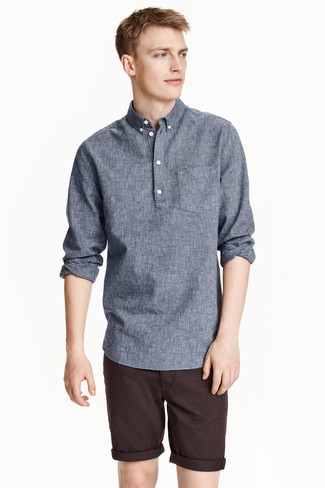 Blue Chambray Long Sleeve Shirt Outfits For Men: A blue chambray long sleeve shirt and dark brown shorts are the ideal way to introduce extra cool into your current casual routine.