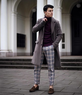 Blue Plaid Chinos Outfits: 