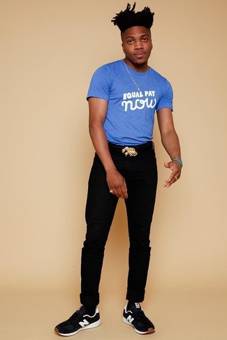 Men's Blue Print Crew-neck T-shirt, Black Jeans, Black and White Suede Low Top Sneakers, Black Embellished Leather Belt