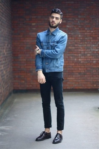 Light Violet Derby Shoes Outfits: This casual pairing of a blue denim jacket and black skinny jeans is very easy to throw together in next to no time, helping you look dapper and prepared for anything without spending too much time combing through your wardrobe. To add a bit of flair to your look, add light violet derby shoes to the mix.