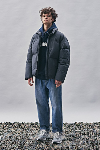 Charcoal Puffer Jacket Outfits For Men: 