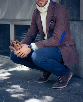 Dark Brown Plaid Blazer with Blue Jeans Outfits For Men: 