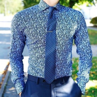 Navy Print Tie Outfits For Men: 