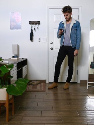 Blue Denim Shearling Jacket Outfits For Men: This combination of a blue denim shearling jacket and black skinny jeans looks well-executed and immediately makes any guy look cool. Why not take a sleeker approach with shoes and add tan suede chelsea boots to the equation?