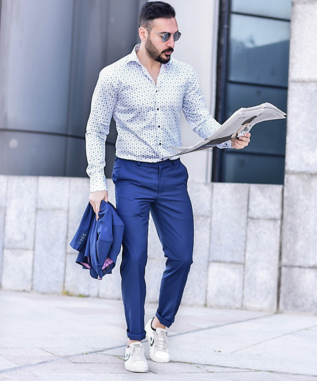 Men's Blue Suit, White and Blue Print Long Sleeve Shirt, White Leather Low  Top Sneakers, Blue Sunglasses | Lookastic