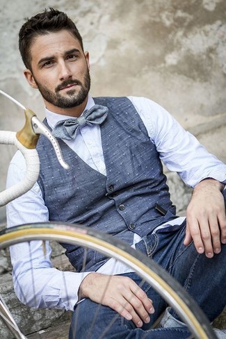 Aquamarine Bow-tie Outfits For Men: For sharp menswear style without the need to sacrifice on practicality, we turn to this combo of a blue polka dot waistcoat and an aquamarine bow-tie.