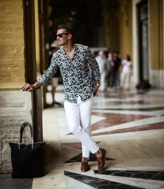 Men's Black Canvas Tote Bag, Brown Leather Boat Shoes, White Jeans, Black and White Floral Long Sleeve Shirt