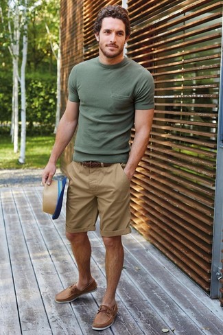 Dark Green Crew-neck T-shirt Outfits For Men: 