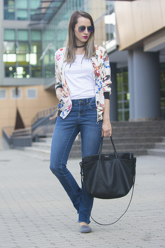 White Floral Bomber Jacket Outfits For Women: Who said you can't make a fashion statement with a laid-back outfit? Draw the attention in a white floral bomber jacket and blue jeans. Why not complete your look with a pair of grey canvas loafers for some extra polish?