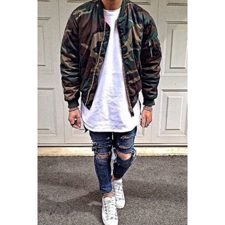 Men's Dark Green Camouflage Bomber Jacket, White Crew-neck T-shirt, Navy Ripped Skinny Jeans, White Low Top Sneakers
