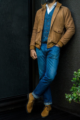 Tan Suede Desert Boots Outfits: For an ensemble that's very simple but can be flaunted in a variety of different ways, consider wearing a tan suede bomber jacket and navy jeans. When not sure as to the footwear, stick to a pair of tan suede desert boots.