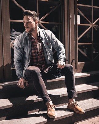 Dark Brown Suede Derby Shoes Outfits: This combination of a light blue denim bomber jacket and black skinny jeans makes for the perfect foundation for a myriad of stylish combos. Our favorite of an infinite number of ways to finish off this outfit is dark brown suede derby shoes.