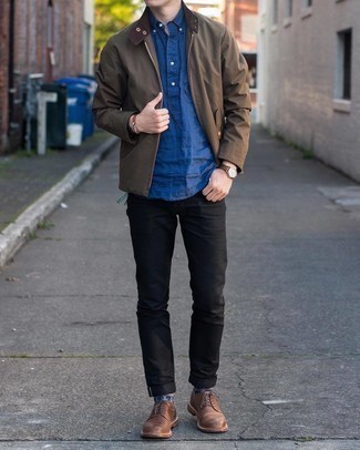 Navy Shirt with Brown Jacket Smart Casual Outfits For Men: A brown jacket and a navy shirt are the perfect way to infuse some cool into your daily casual rotation. Complement this look with a pair of brown leather derby shoes for a stylish mix.