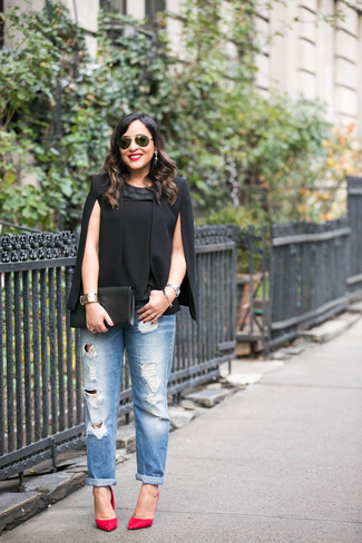 Black Embellished Sleeveless Top Outfits: 