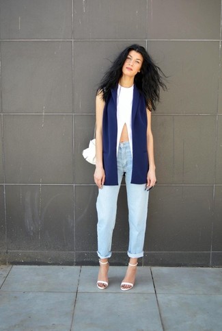 Light Blue Boyfriend Jeans with Tank Outfits: 