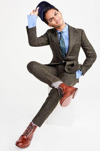 Beige Socks Outfits For Men: 