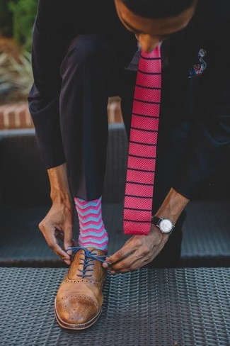Hot Pink Horizontal Striped Socks Outfits For Men: 