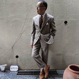 Grey Wool Suit Outfits: 