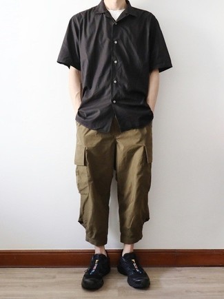 Brown Cargo Pants Outfits: 
