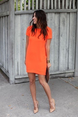 Orange Shift Dress Outfits: 