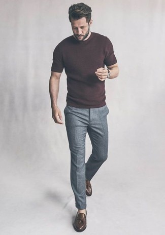 Dark Brown Crew-neck T-shirt Outfits For Men: Flaunt your chops in menswear styling by marrying a dark brown crew-neck t-shirt and grey chinos for a casual combo. Here's how to spruce up this ensemble: brown leather tassel loafers.