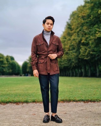 Dark Brown Field Jacket Outfits: Wear a dark brown field jacket and navy dress pants if you're aiming for a neat, stylish outfit. Complement your look with a pair of black leather loafers for maximum impact.