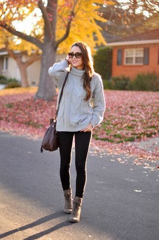 Brown Leather Ankle Boots Outfits: 